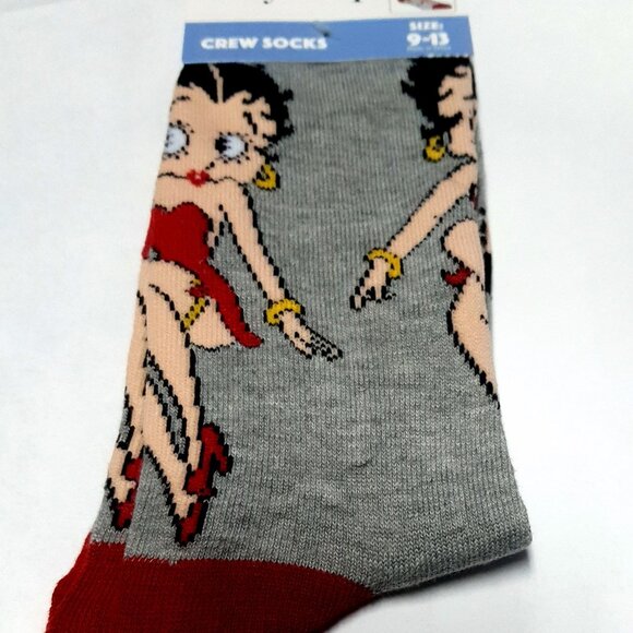 Betty Boop Crew Socks Size 9-13 Fits Most Adult/Teens New - Picture 1 of 2